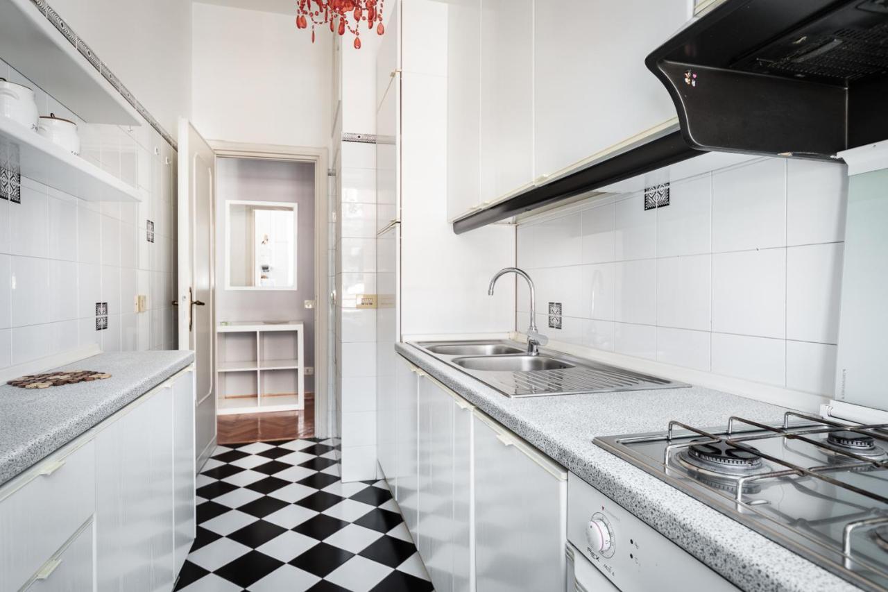 רומא Sunny Flat Near Villa Borghese מראה חיצוני תמונה