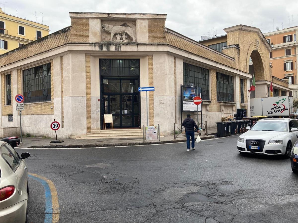 רומא Sunny Flat Near Villa Borghese מראה חיצוני תמונה